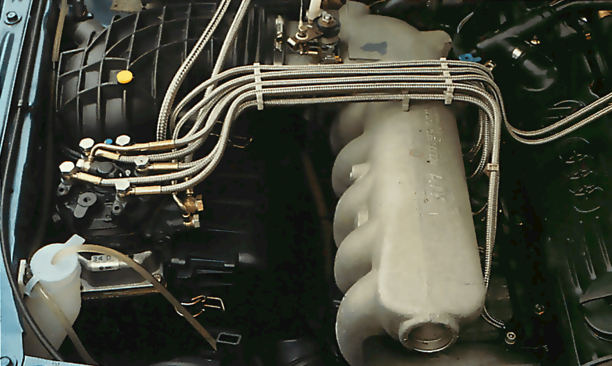 How a fuel injection system works How a Car Works