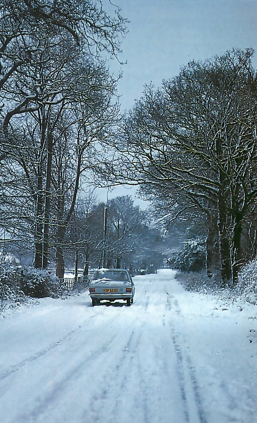 Driving on ice and snow How a Car Works