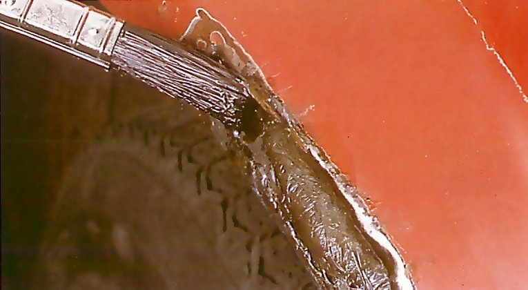 Electric paint brush cleaner