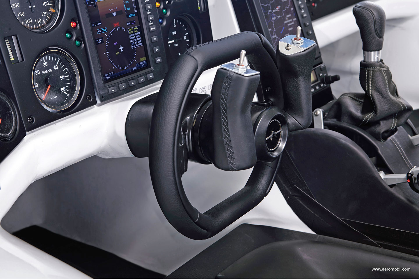 aeromobil-cockpit