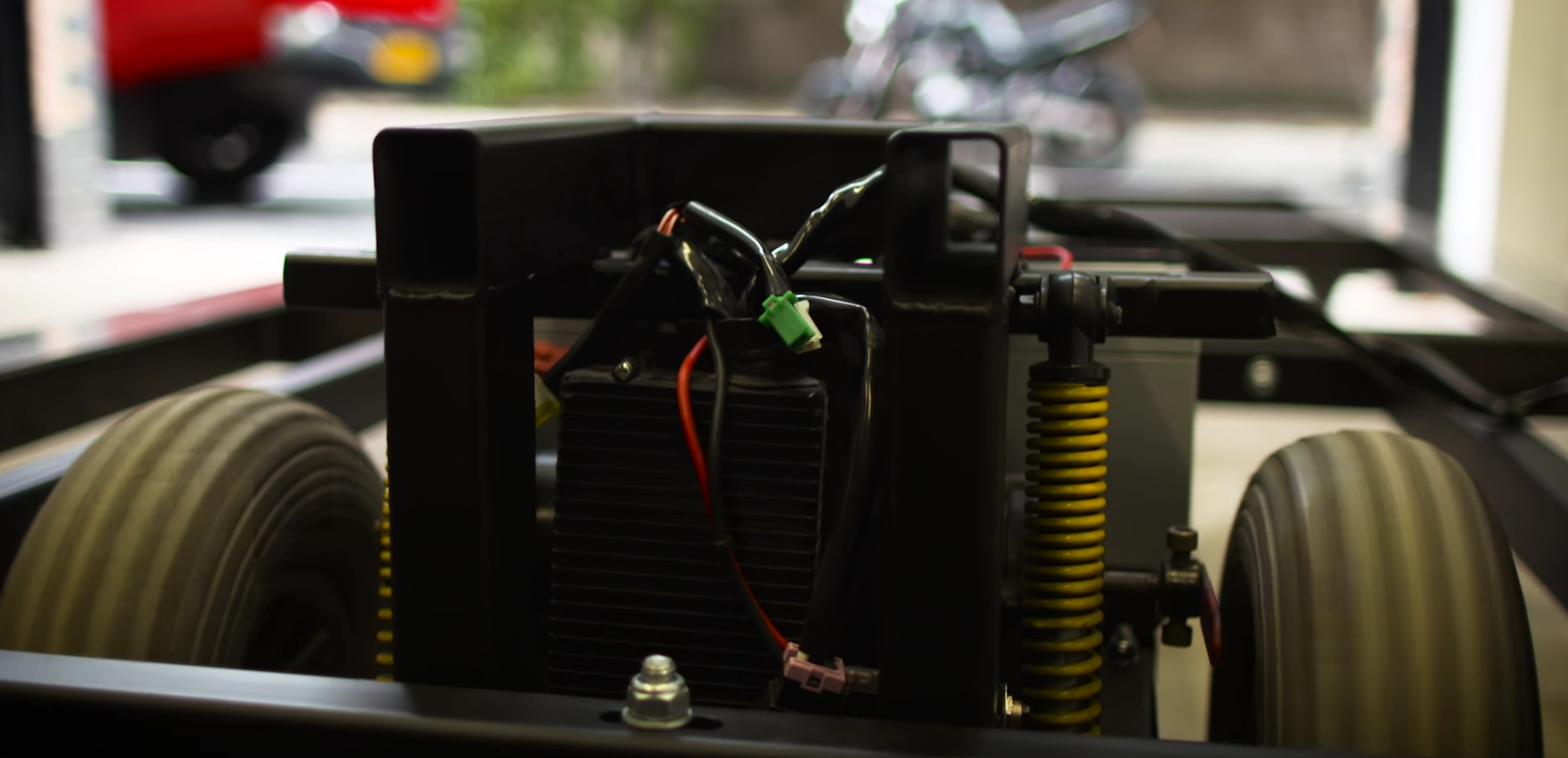 cardboard-car-motor